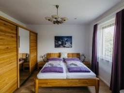 Schlafzimmer 3